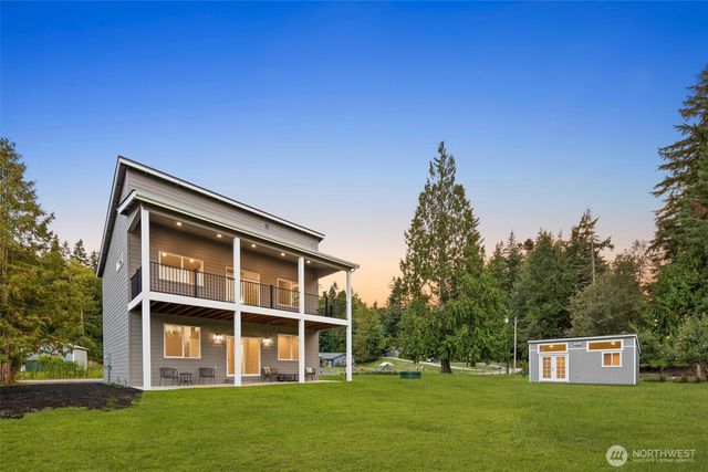 8319 S Lake Ketchum Road, Stanwood, WA 98292