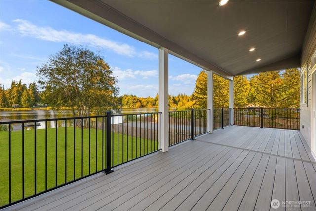 8319 S Lake Ketchum Road, Stanwood, WA 98292