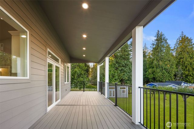 8319 S Lake Ketchum Road, Stanwood, WA 98292