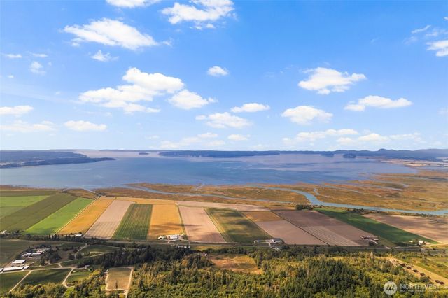 8319 S Lake Ketchum Road, Stanwood, WA 98292