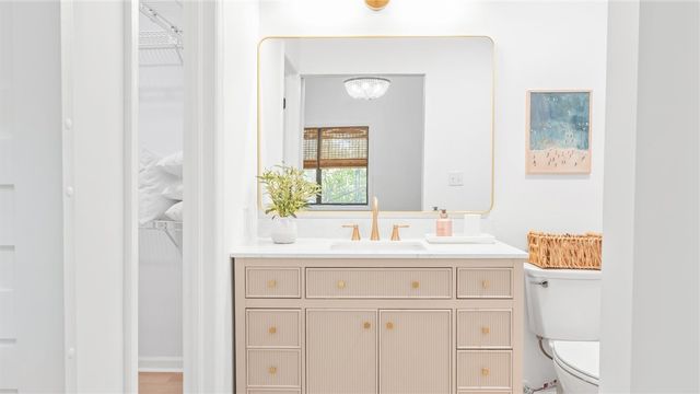 512 Harbour Oaks Drive, St Simons Island, GA 31522