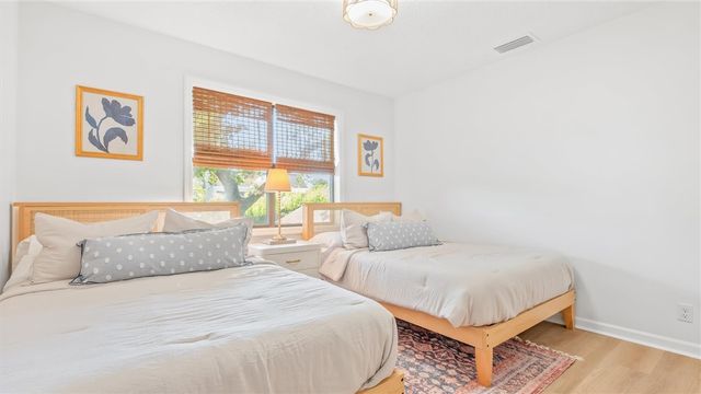 512 Harbour Oaks Drive, St Simons Island, GA 31522