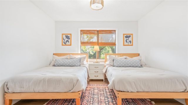 512 Harbour Oaks Drive, St Simons Island, GA 31522