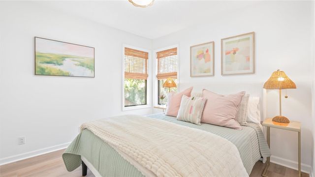 512 Harbour Oaks Drive, St Simons Island, GA 31522