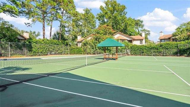 512 Harbour Oaks Drive, St Simons Island, GA 31522