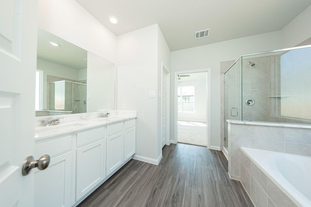 3037 Bristlegrass Street, Brookshire, TX 77423