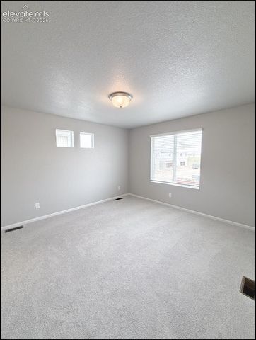 9405 Oro City Loop, Colorado Springs, CO 80927