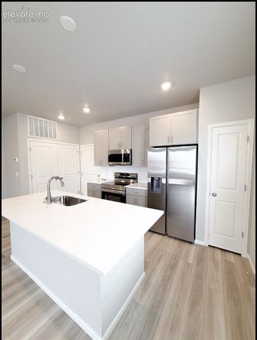 9405 Oro City Loop, Colorado Springs, CO 80927