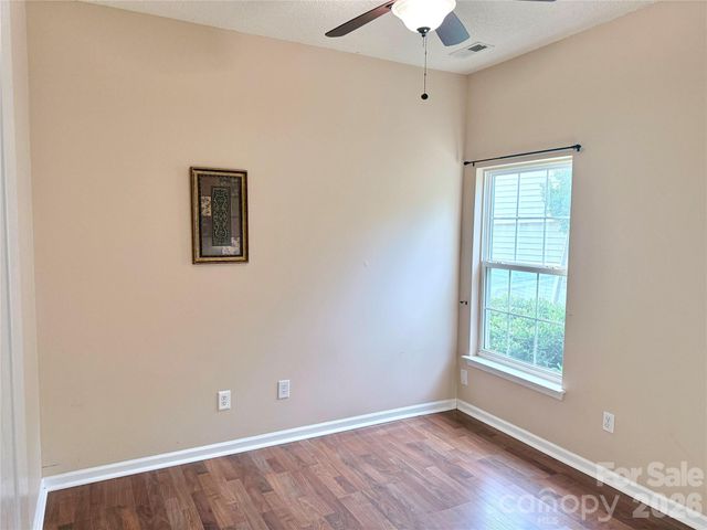 10323 Green Hedge Avenue, Charlotte, NC 28269