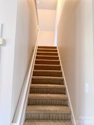 10323 Green Hedge Avenue, Charlotte, NC 28269