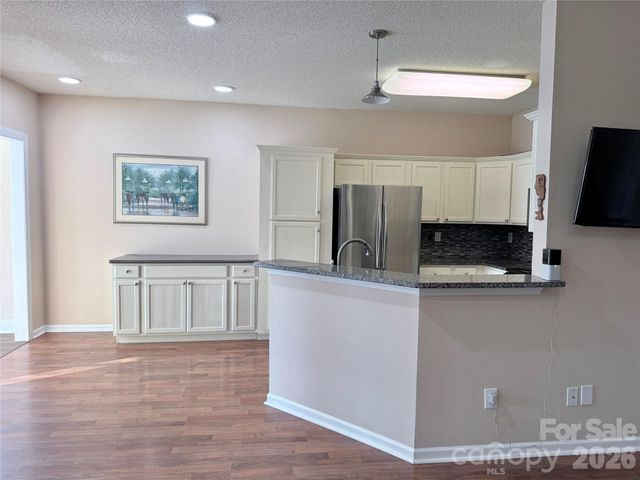 10323 Green Hedge Avenue, Charlotte, NC 28269