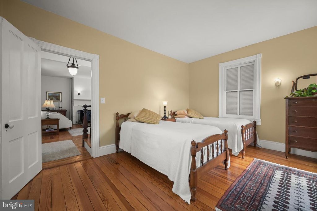 Image 20 of property listing at 21901 NEW HAMPSHIRE AVE, Brookeville, MD 20833