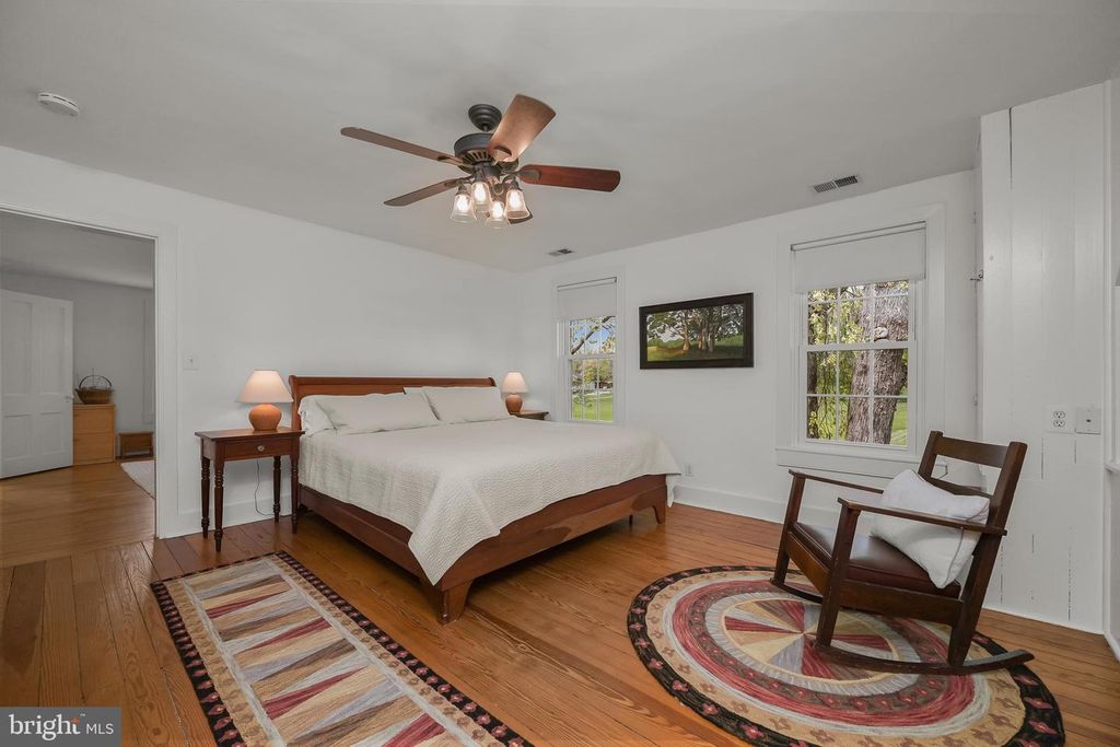 Image 26 of property listing at 21901 NEW HAMPSHIRE AVE, Brookeville, MD 20833