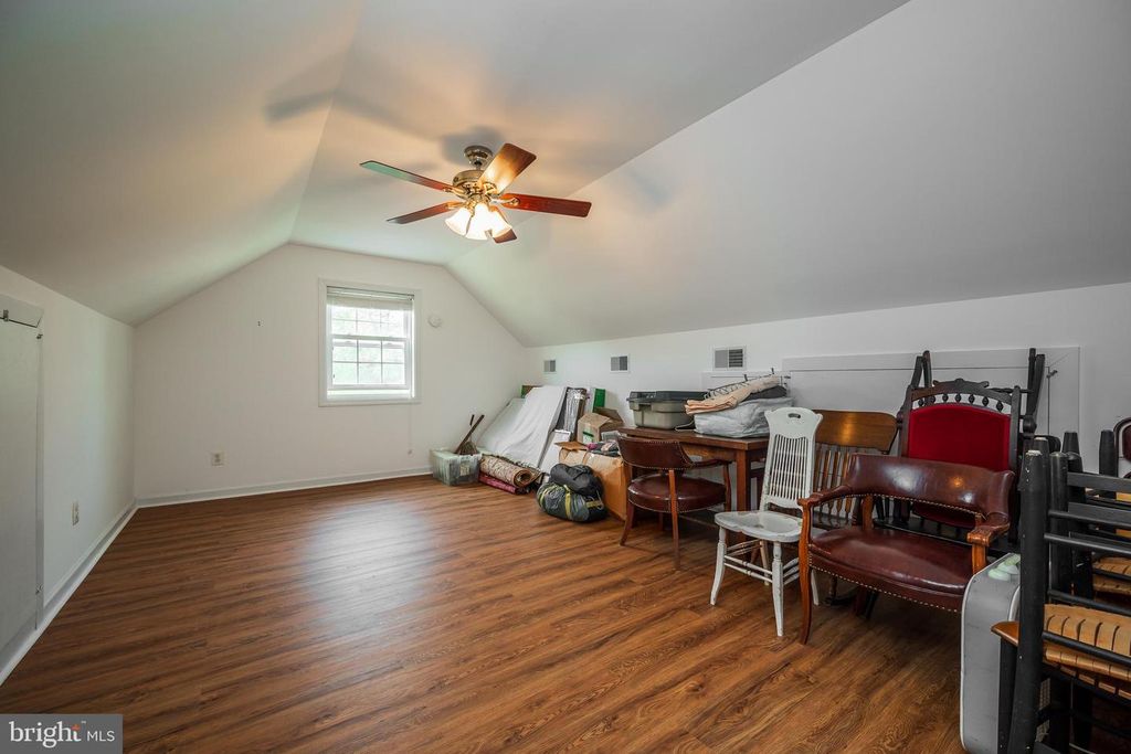 Image 33 of property listing at 21901 NEW HAMPSHIRE AVE, Brookeville, MD 20833