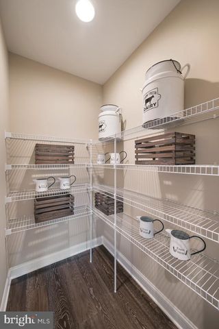 5405 RED OAK DR, Coopersburg, PA 18036