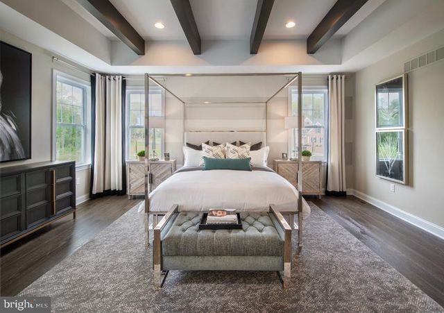 5405 RED OAK DR, Coopersburg, PA 18036