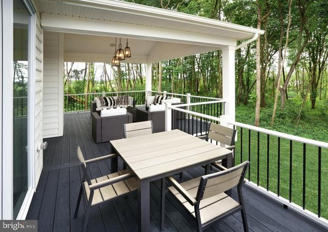 5405 RED OAK DR, Coopersburg, PA 18036