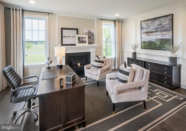 5405 RED OAK DR, Coopersburg, PA 18036