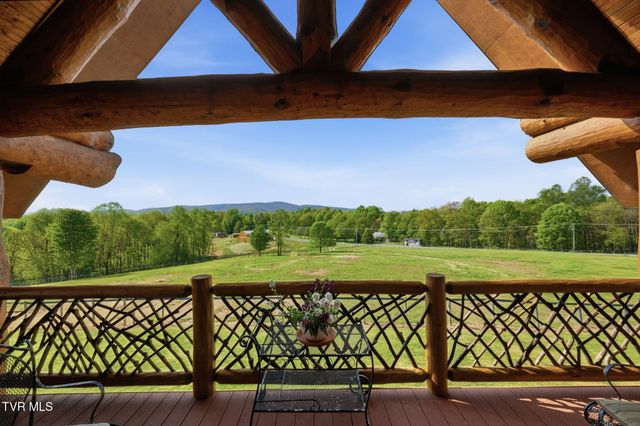 2835 Cross Mountain Road, Shady Valley, TN 37688