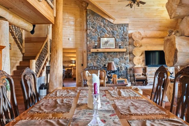 2835 Cross Mountain Road, Shady Valley, TN 37688