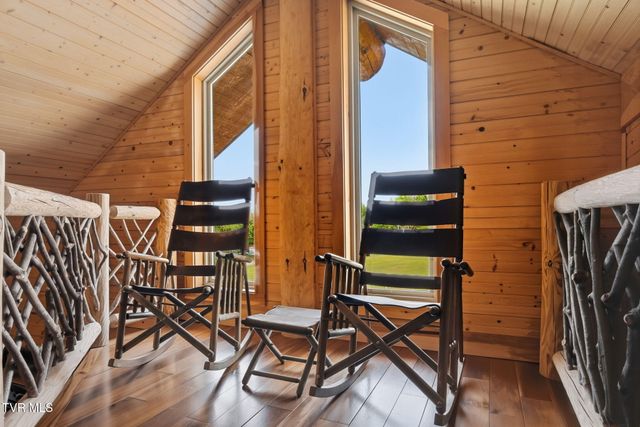 2835 Cross Mountain Road, Shady Valley, TN 37688