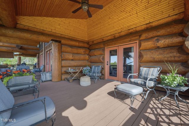 2835 Cross Mountain Road, Shady Valley, TN 37688