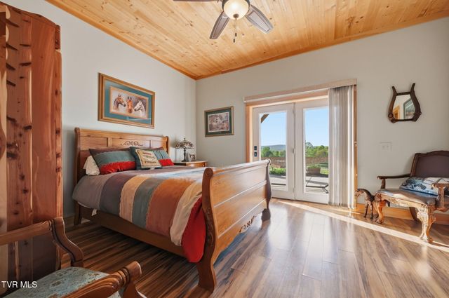 2835 Cross Mountain Road, Shady Valley, TN 37688