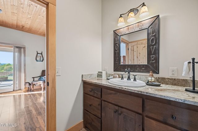 2835 Cross Mountain Road, Shady Valley, TN 37688
