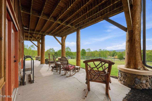 2835 Cross Mountain Road, Shady Valley, TN 37688