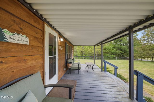 2835 Cross Mountain Road, Shady Valley, TN 37688
