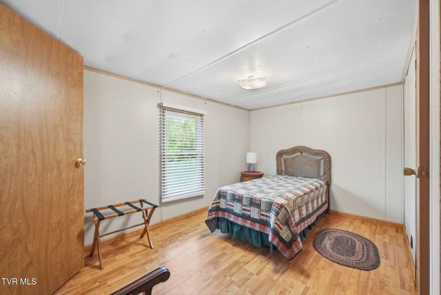 2835 Cross Mountain Road, Shady Valley, TN 37688