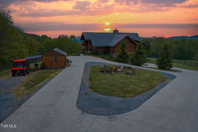 2835 Cross Mountain Road, Shady Valley, TN 37688