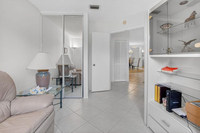 5153 Floria Drive M, Boynton Beach, FL 33437
