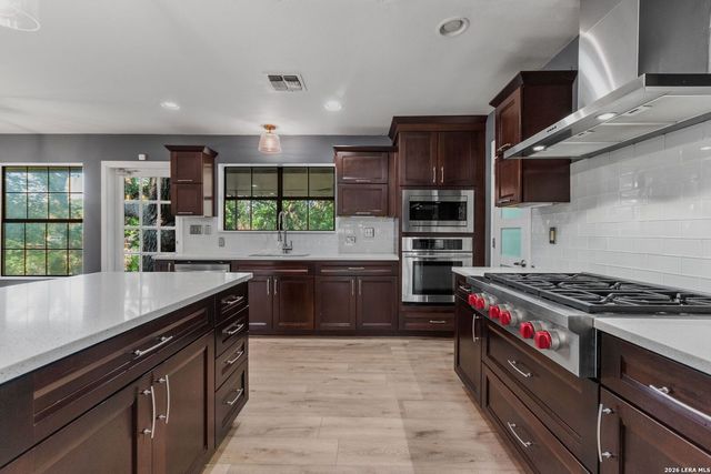 26042 Cypress Oaks, San Antonio, TX 78255