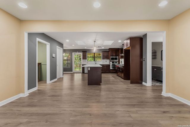 26042 Cypress Oaks, San Antonio, TX 78255