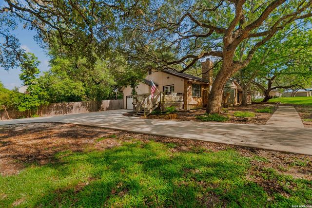 26042 Cypress Oaks, San Antonio, TX 78255