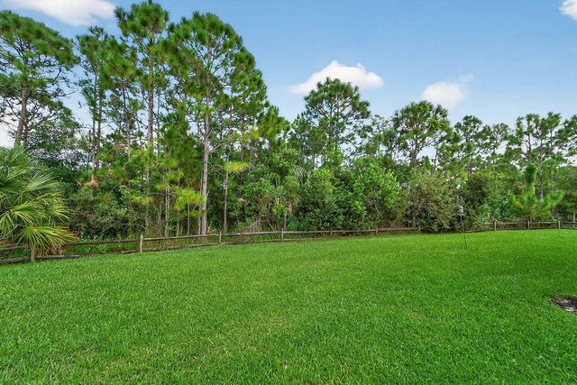 460 SW Sea Green Street, Palm City, FL 34990