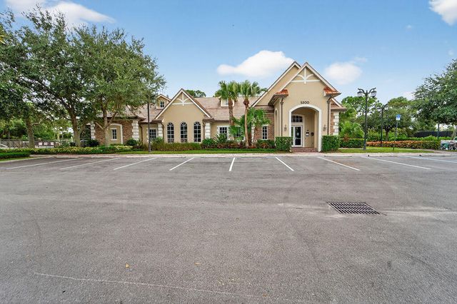 460 SW Sea Green Street, Palm City, FL 34990