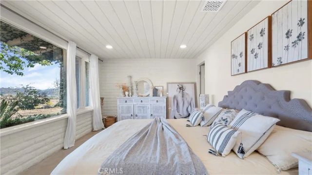 9547 Lilac Walk, Escondido, CA 92026
