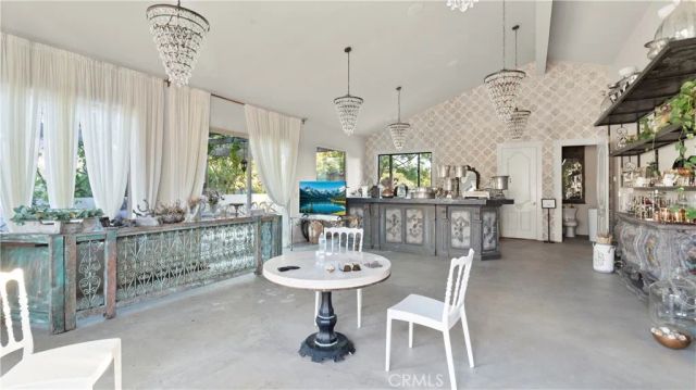 9547 Lilac Walk, Escondido, CA 92026