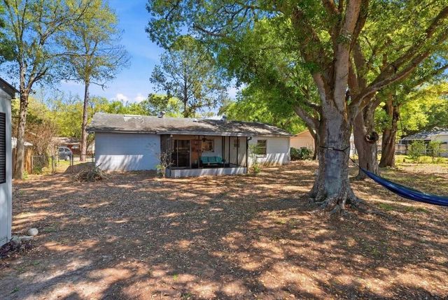 215 CARLA ANN COURT, Auburndale, FL 33823