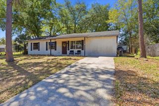 215 CARLA ANN COURT, Auburndale, FL 33823