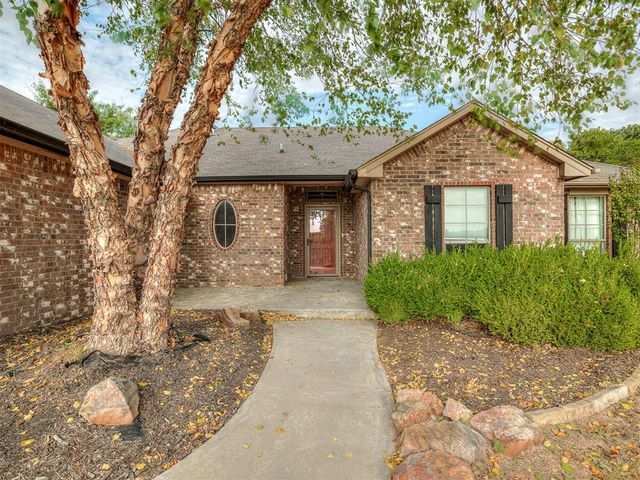7225 Morning Song Drive, Oklahoma City, OK 73150