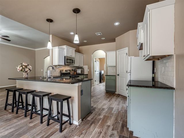 7225 Morning Song Drive, Oklahoma City, OK 73150