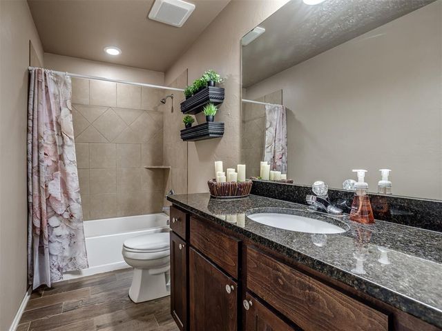 7225 Morning Song Drive, Oklahoma City, OK 73150