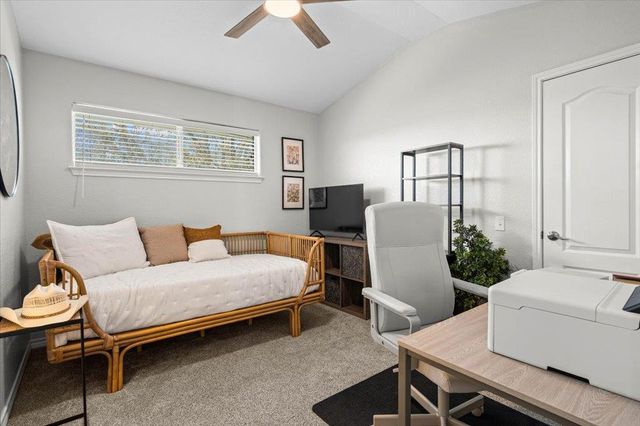 7312 E Ben White BLVD 15, Austin, TX 78741