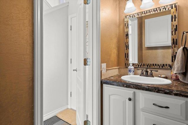 7312 E Ben White BLVD 15, Austin, TX 78741