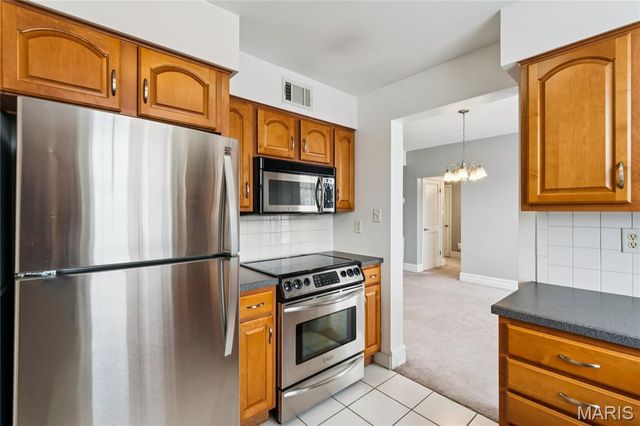 5510 Waterman Boulevard 201, St Louis, MO 63112