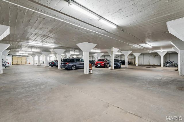 5510 Waterman Boulevard 201, St Louis, MO 63112
