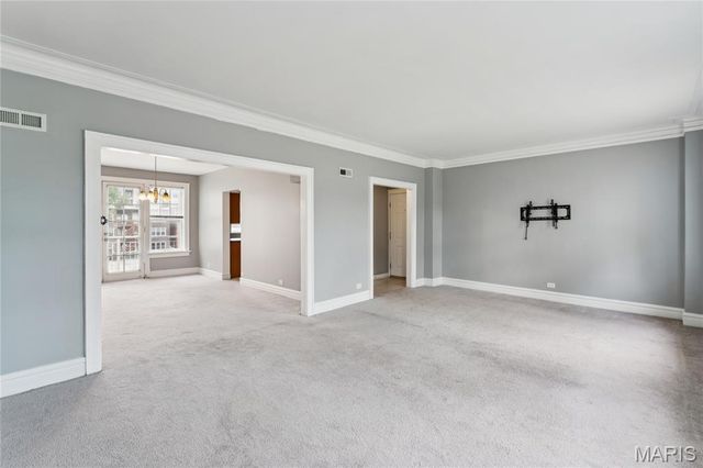 5510 Waterman Boulevard 201, St Louis, MO 63112